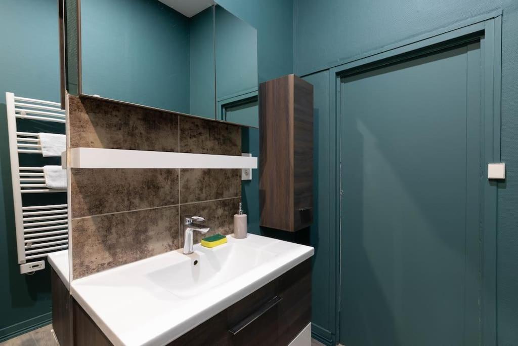 Le Petit Carnot Tournus Exterior foto